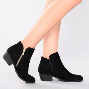 FashionNova booties